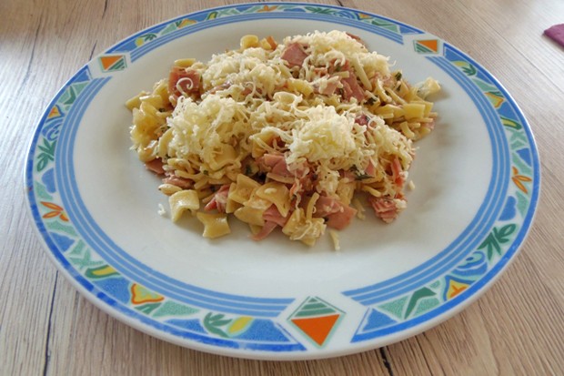 Schinkenfleckerl
