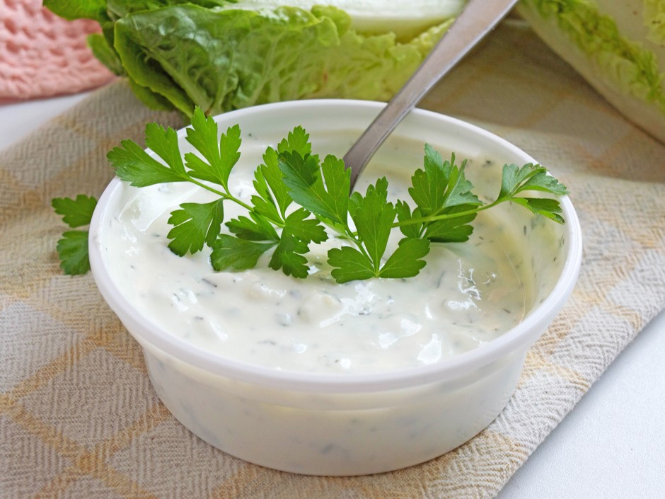 Caesar-Salad-Dressing