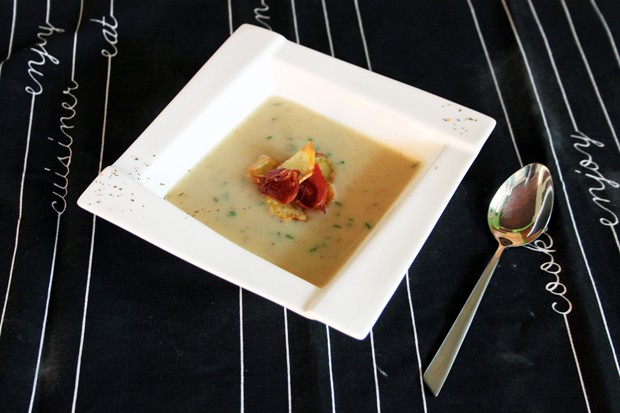 Erdäpfelsuppe