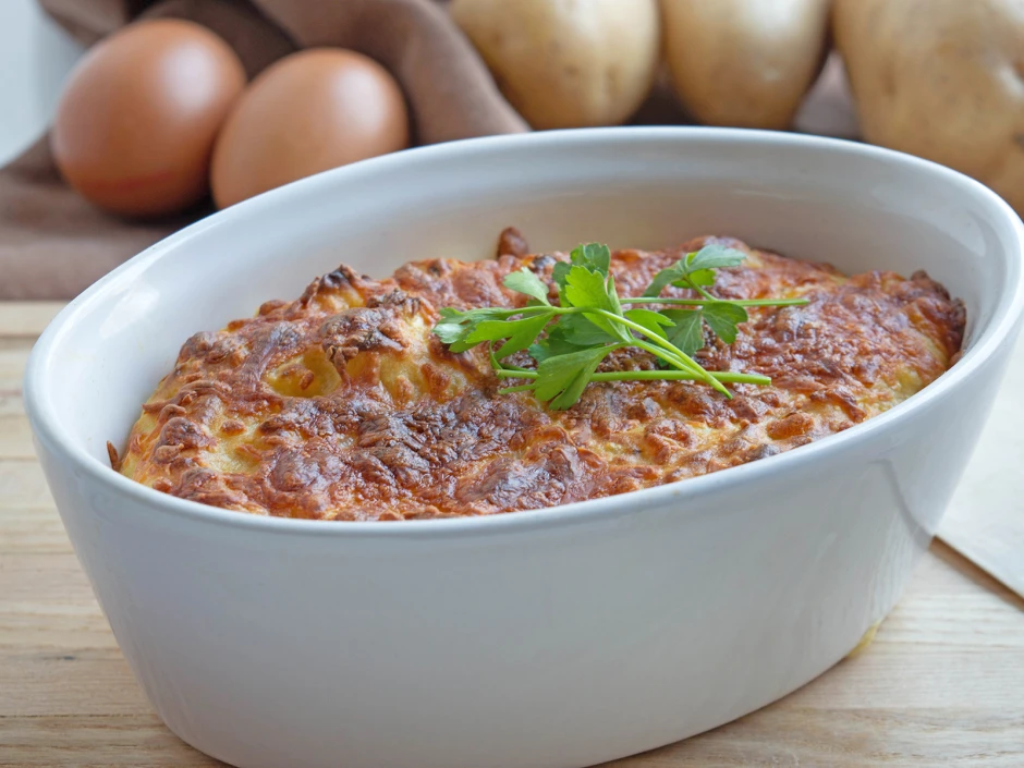 Kartoffel-W&uuml;rstel-Gratin