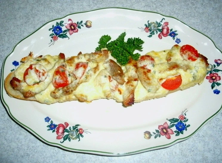 Schweinefiletstreifen auf Baguette &uuml;berbacken
