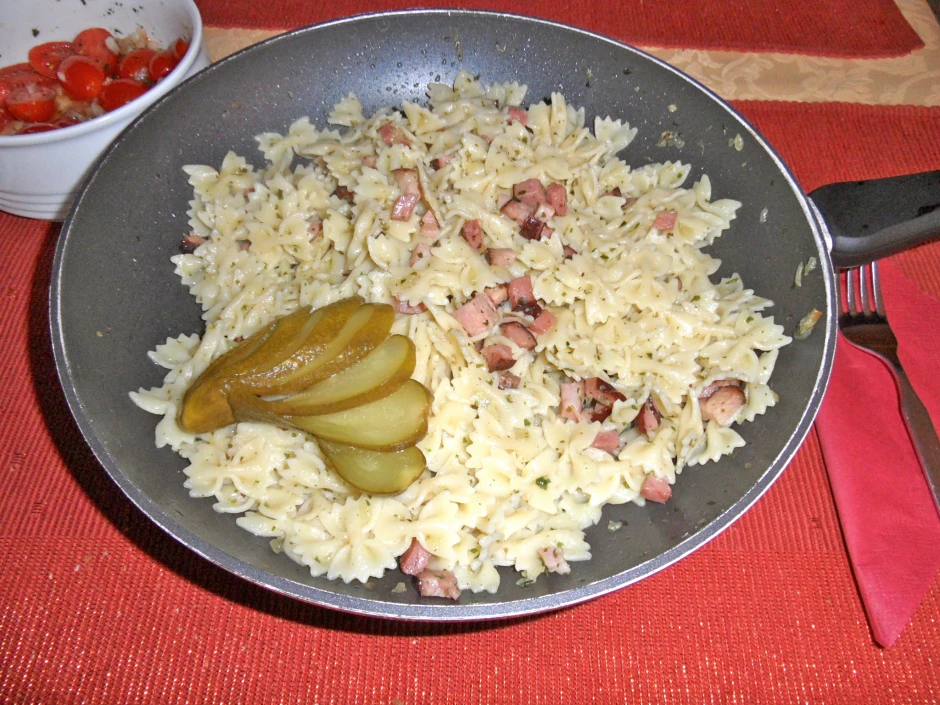 Schinkenfleckerl