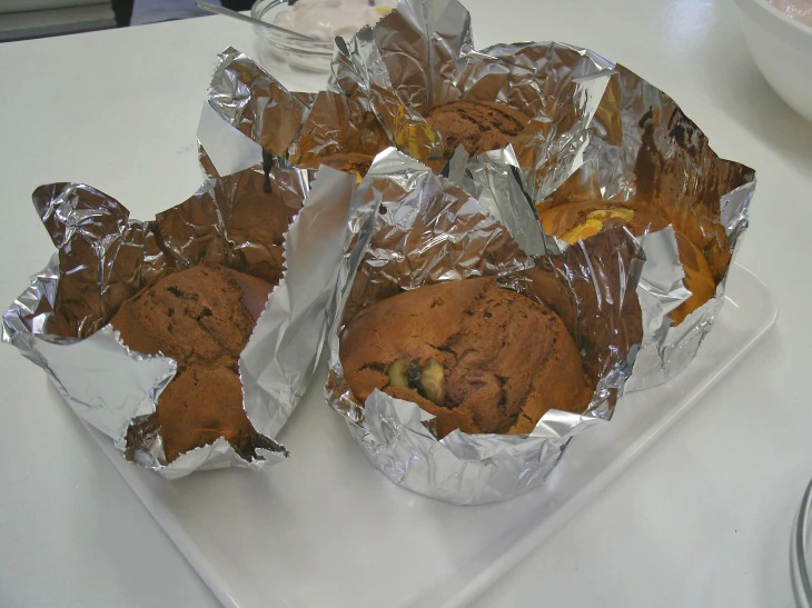 Mini Marmorkuchen in Alufolie gebacken