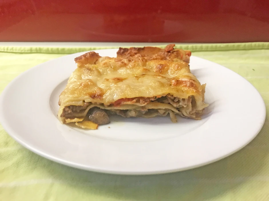 Lasagne mit Champignons und Faschiertem