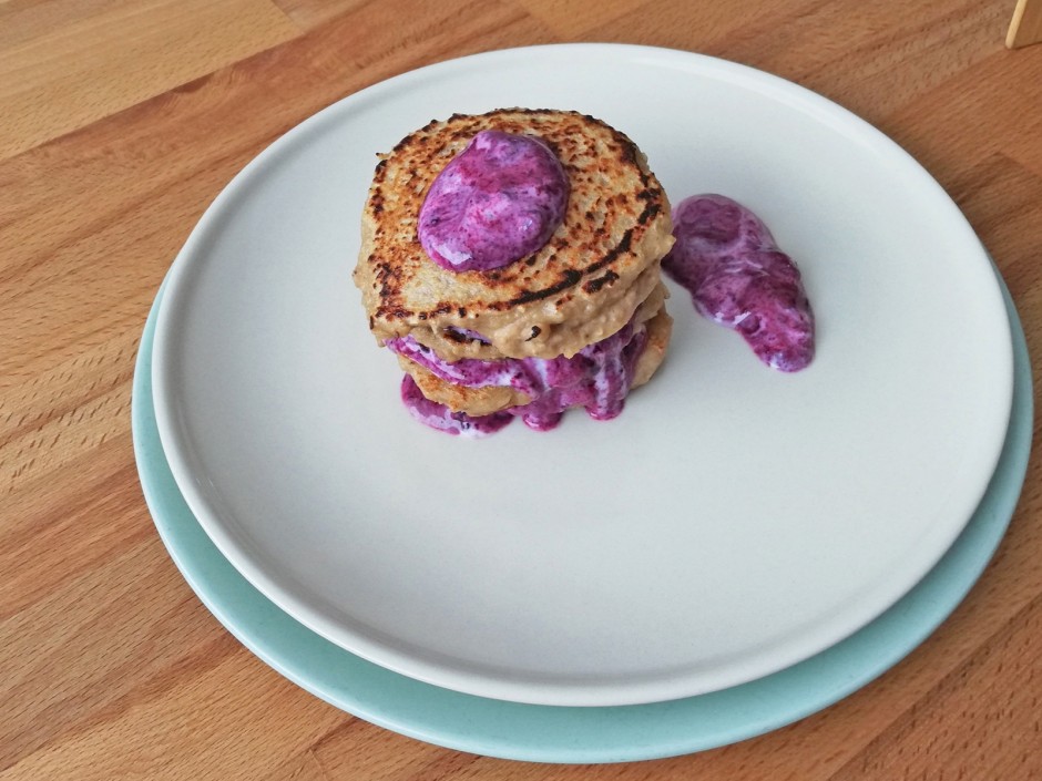 Pancakes Banane-Heidelbeere