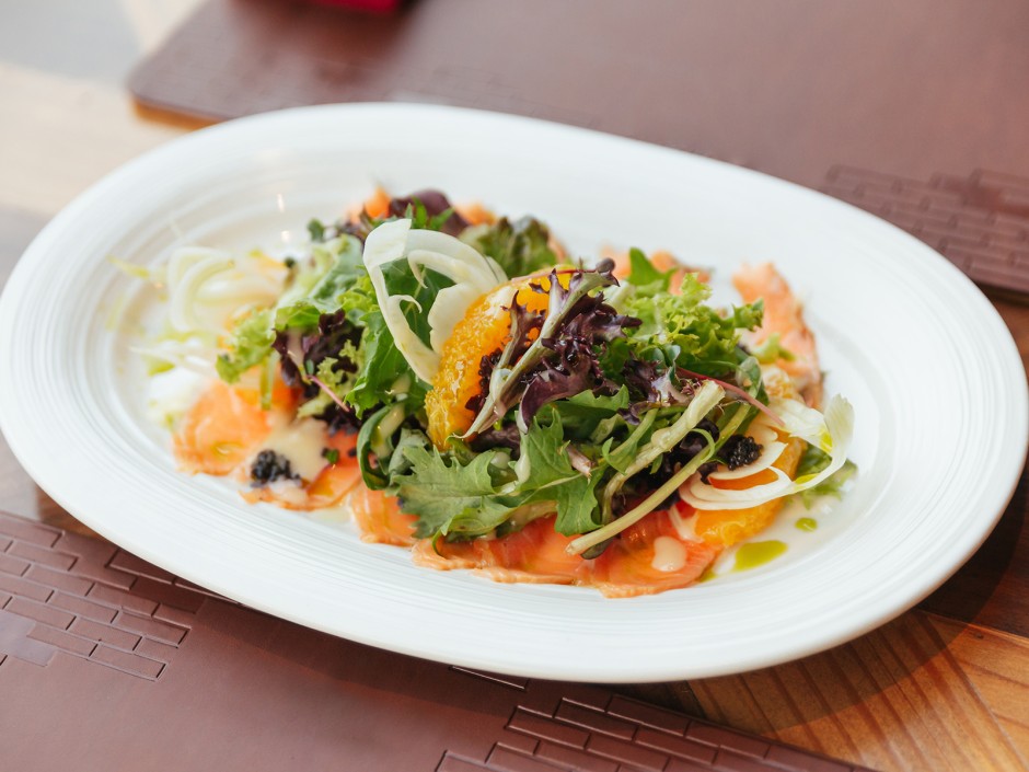 Pomelo Salat mit Räucherlachs