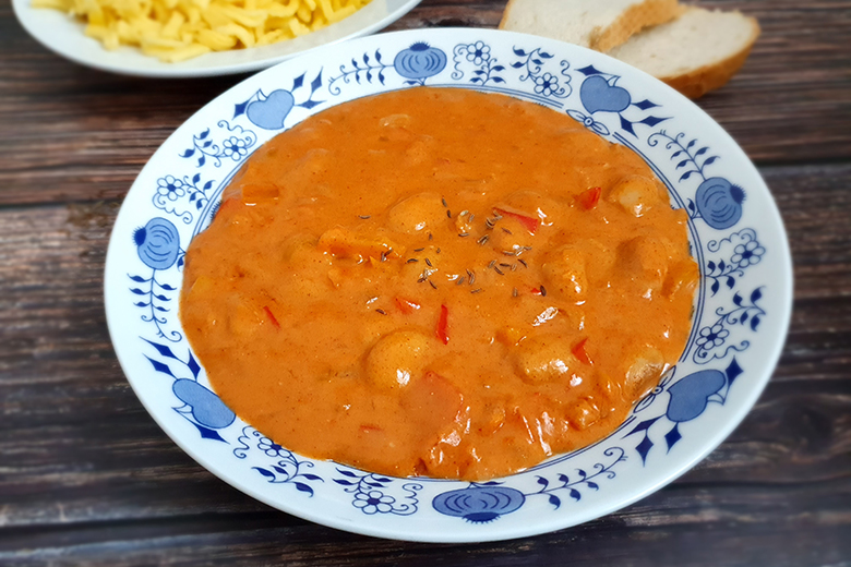 Scharfes Bohnengulasch