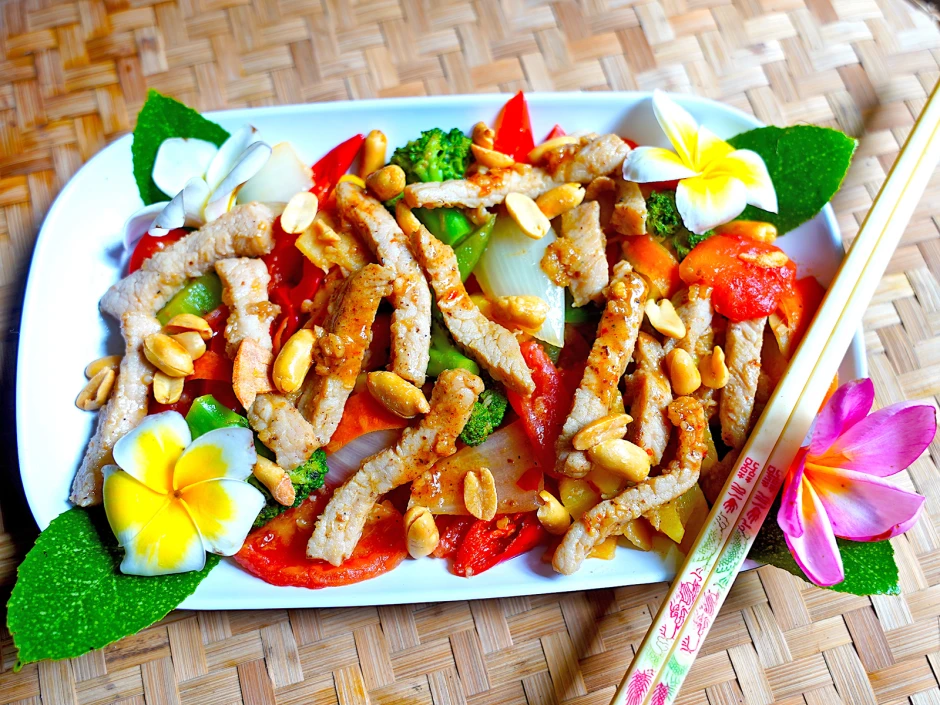 Schweinefleisch süß-sauer