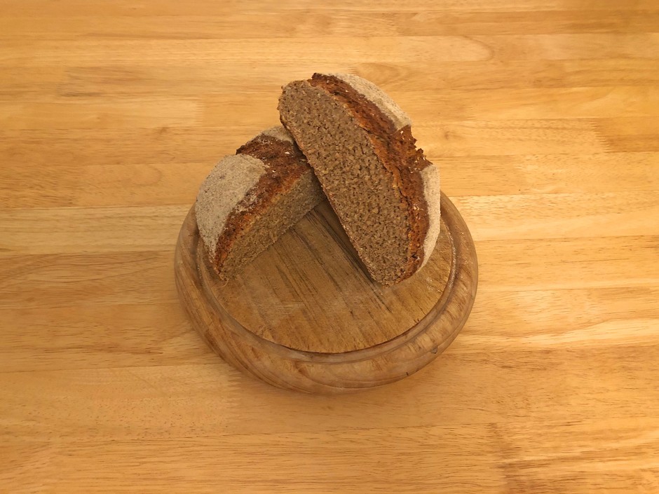 Dinkel Hafer Vollkornbrot