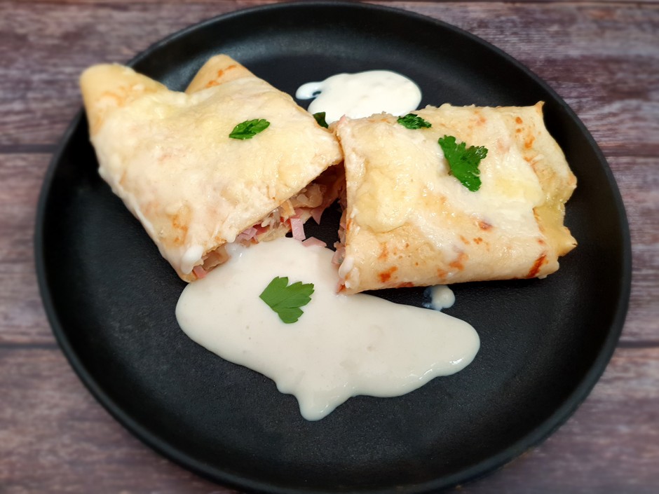 Pikante Palatschinken überbacken