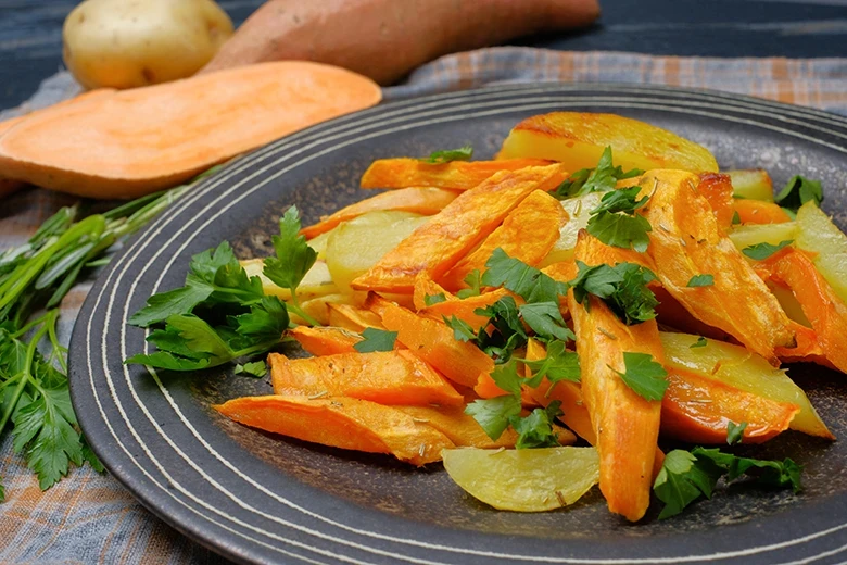 Ofenkartoffeln mit Süßkartoffeln