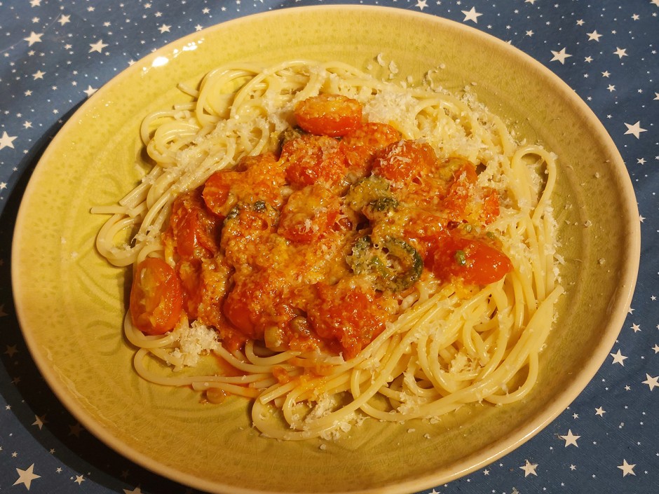 Spaghetti mit Knoblauch-Tomaten