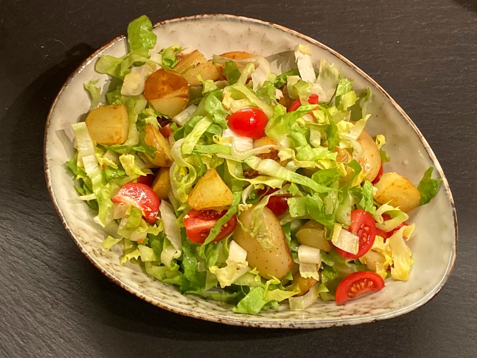 Erdäpfel-Endiviensalat