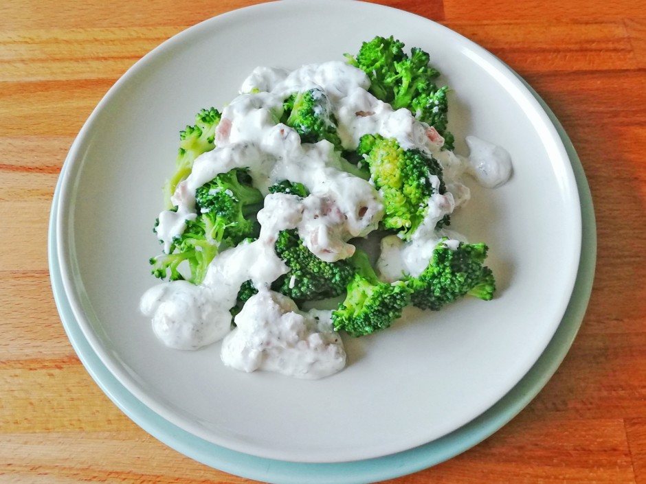 Brokkoli mit Thunfischsauce