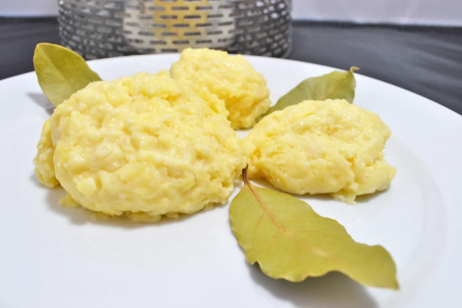 Grie&szlig;kn&ouml;del im Dampfgarer