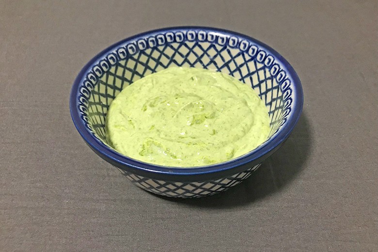 Bärlauch-Sauerrahm-Dip
