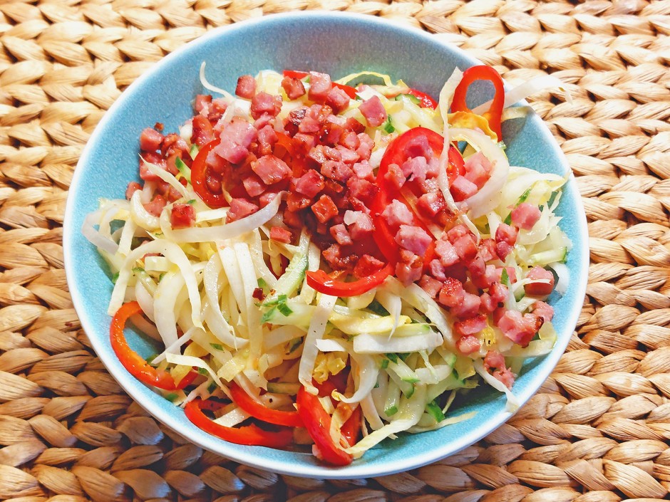 Chicorée-Gurkensalat