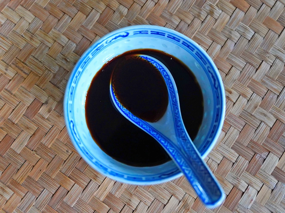 Dunkler Reiswein Shuang Lung-Art