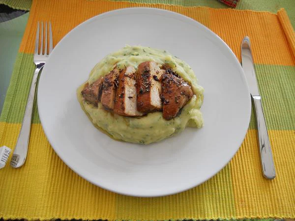 Marinierte Hendlbrust mit Petersilp&uuml;ree