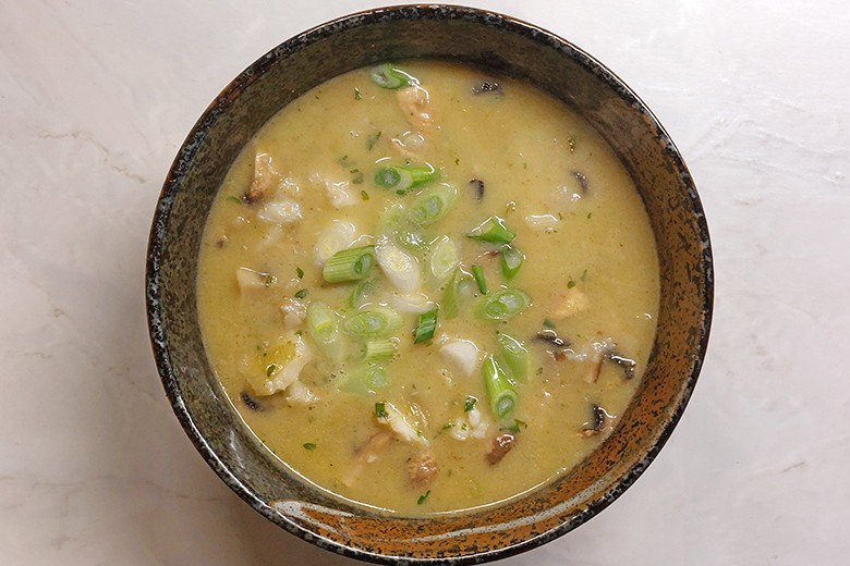 Grünes Fischcurry