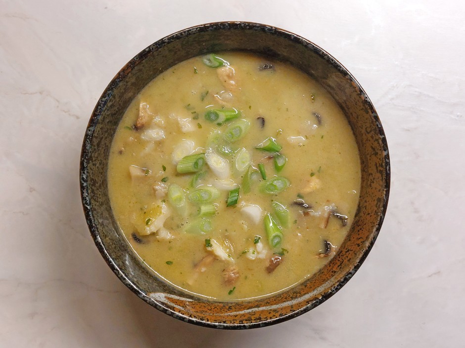 Grünes Fischcurry