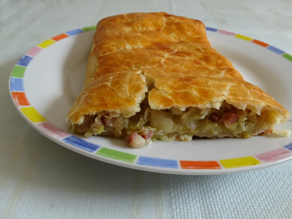 Krautstrudel mit M&uuml;rbteig