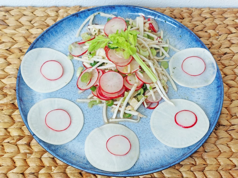 Mairübchen-Salat