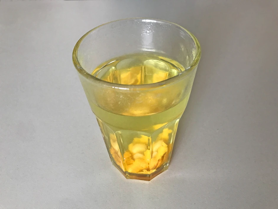 Hei&szlig;es Orangen-Ingwer-Wasser