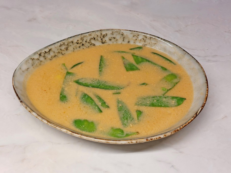 Curry-Ananas-Suppe