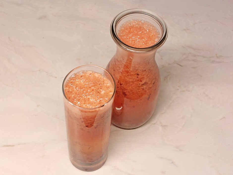 Eistee mit Wassermelone