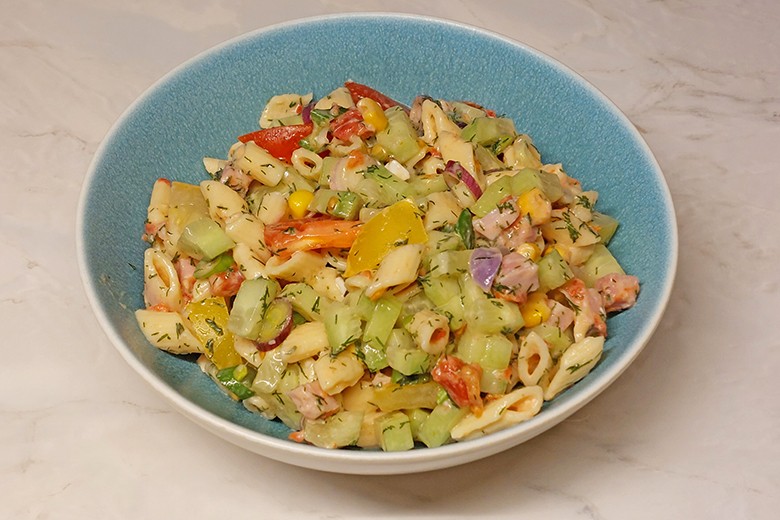 Nudel-Gurken-Salat