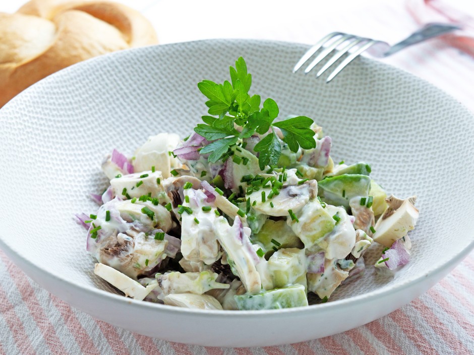 Avocadosnack mit Champignon