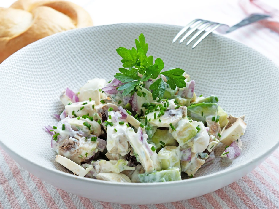 Avocadosnack mit Champignon