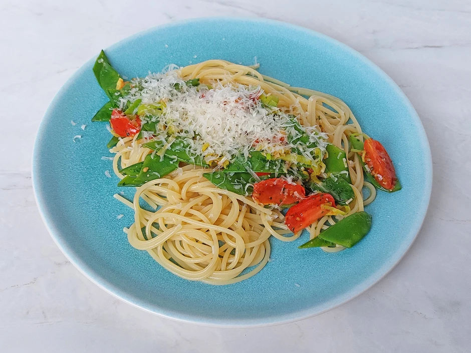 Spaghetti mit Zuckerschoten