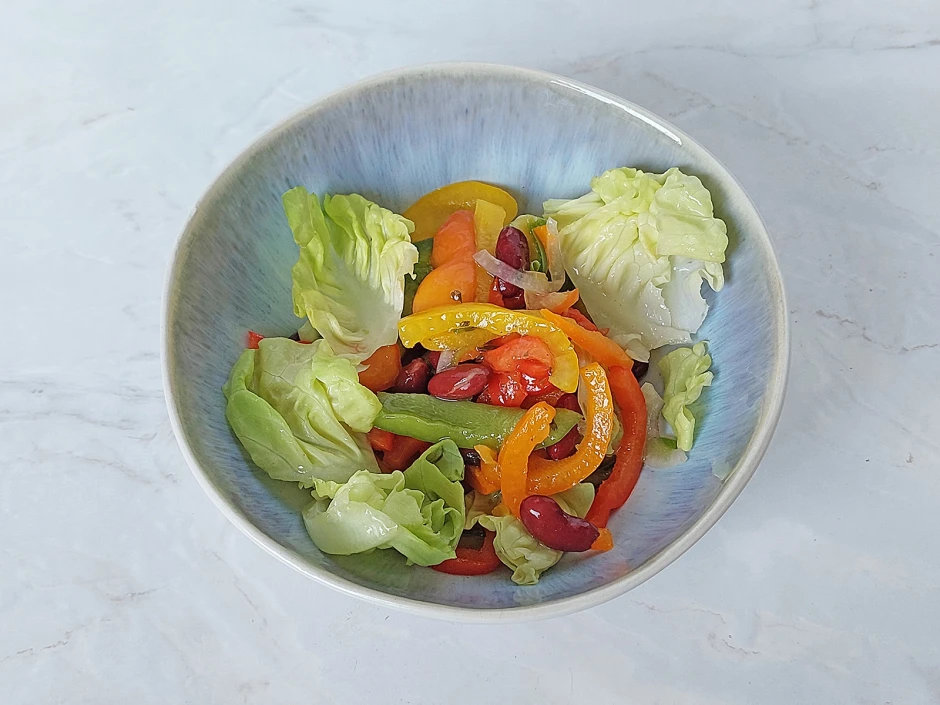 Bunter Salat Mexicana