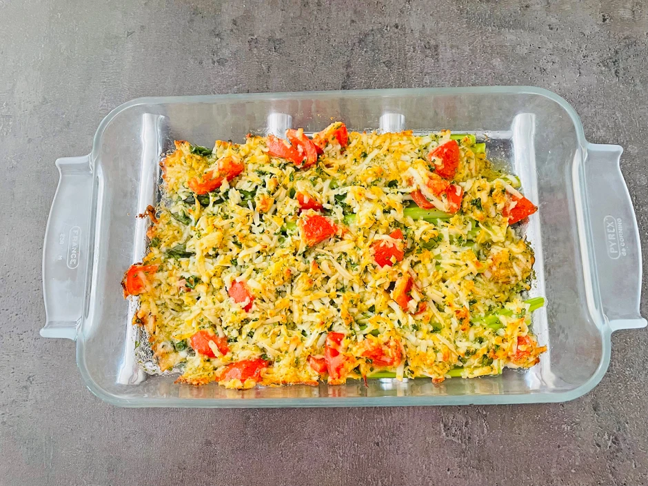 Überbackener Spargel mit Parmesan