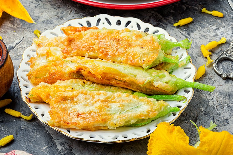 Gefüllte Zucchiniblüten mit Ricotta 