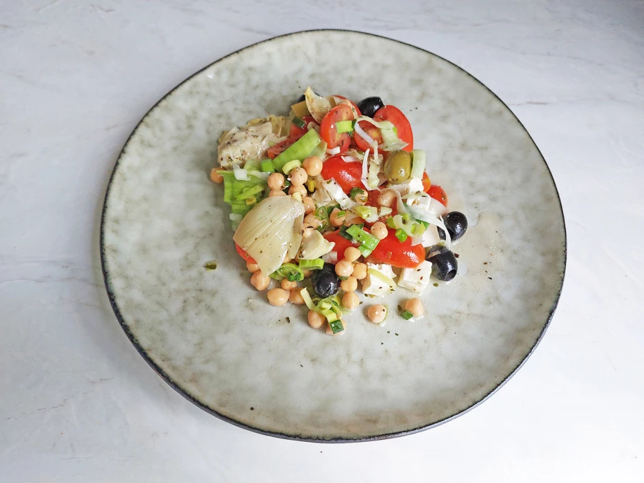 Kichererbsensalat mit Artischocke