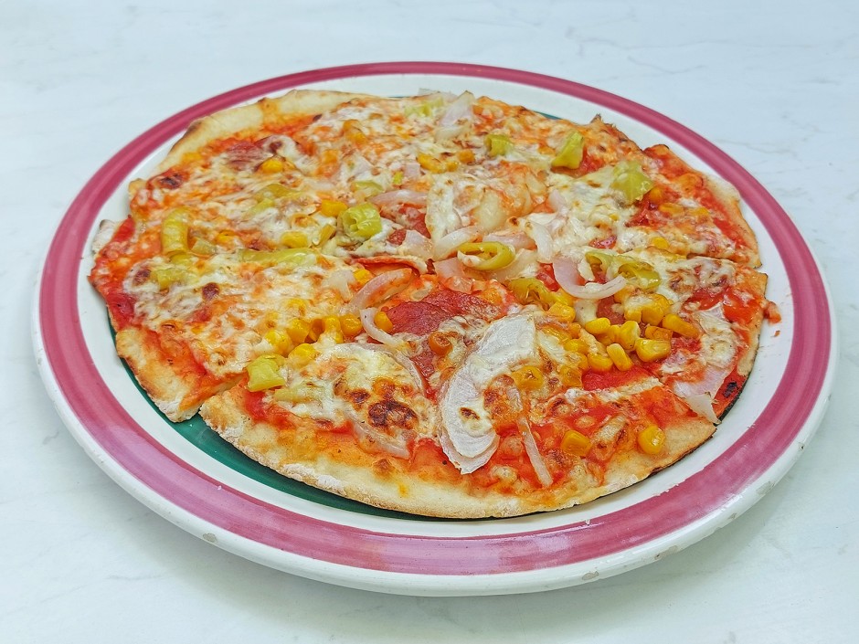 Pizza cipolla e peperoni