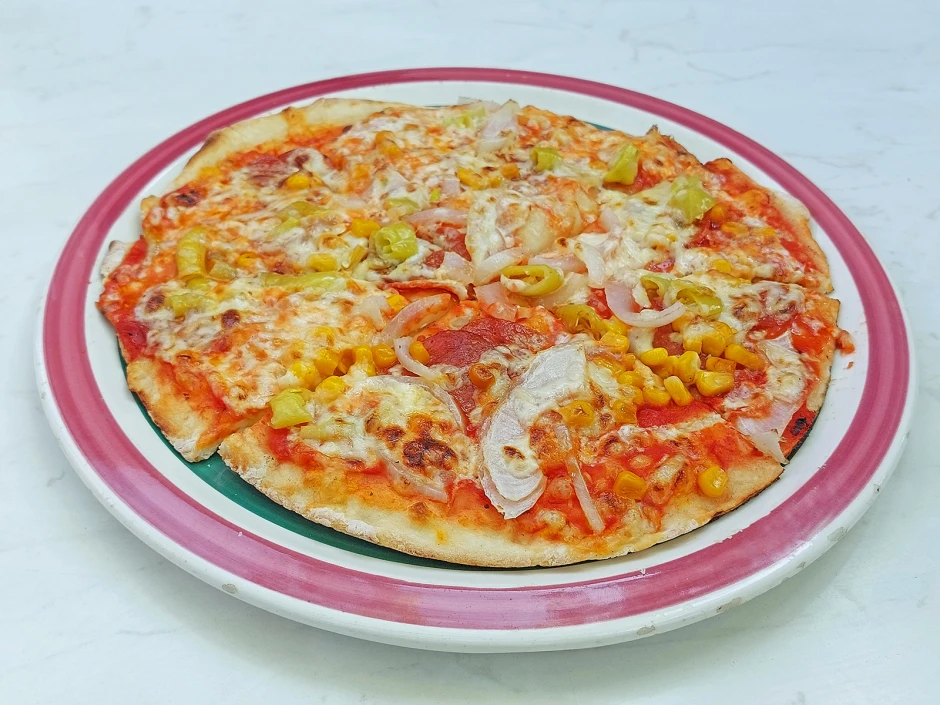Pizza cipolla e peperoni