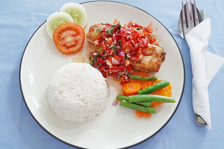 Doradenfilet mit Reis und Sambal alla Coco Loco