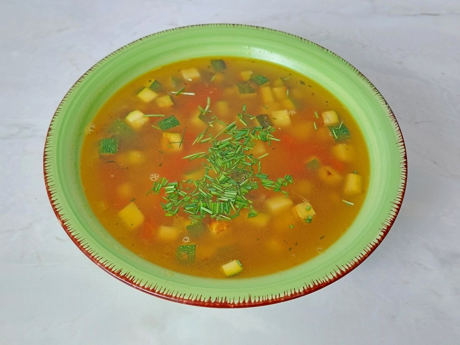 Kartoffelsuppe mit Zucchini