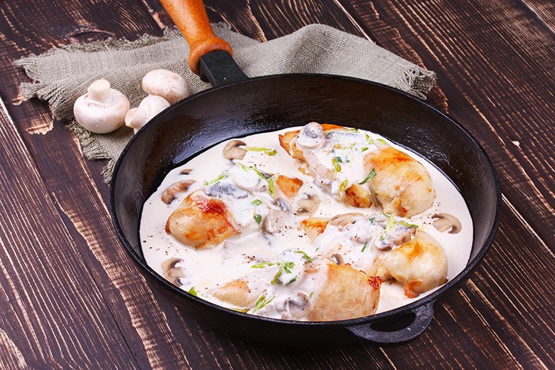 Hähnchenbrust mit Champignons