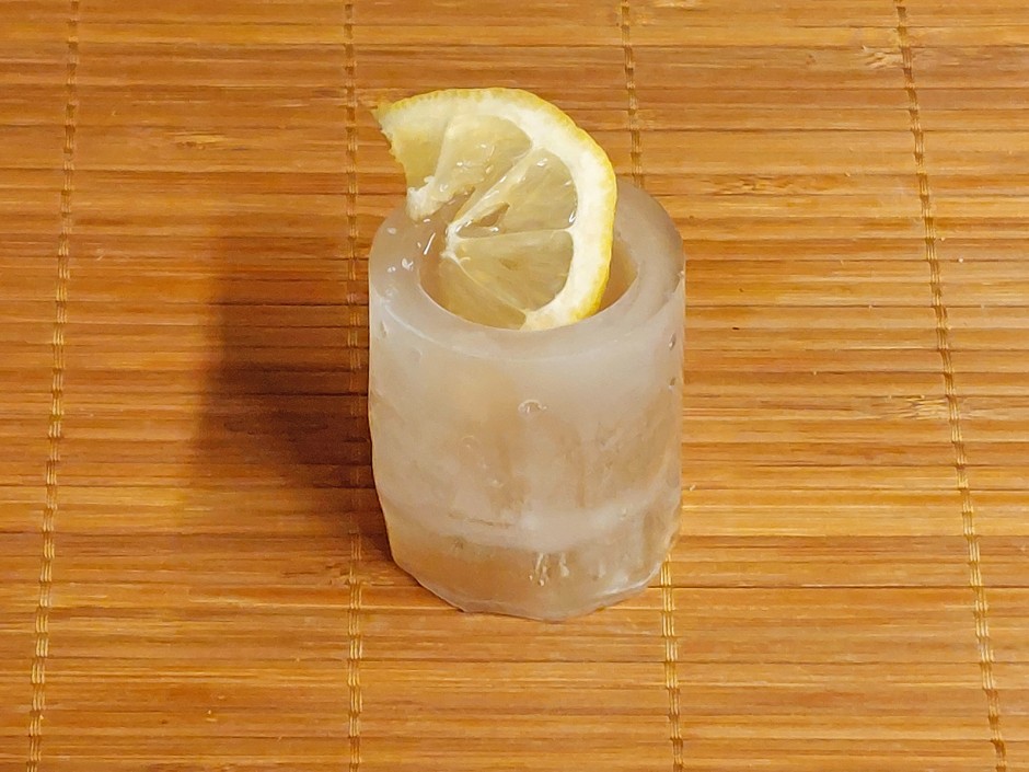 Whisky Sour on Ice