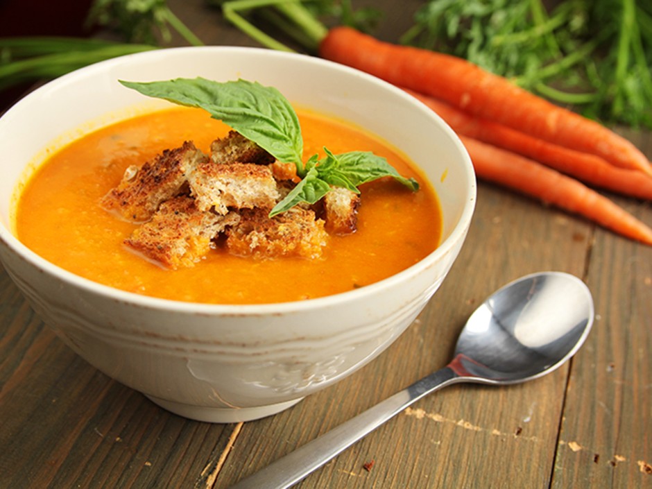 Einfache Karottensuppe