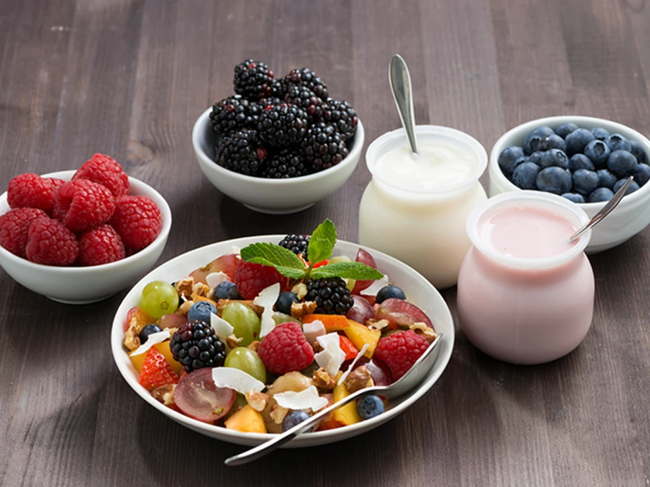 Obstsalat mit Zimtjoghurt