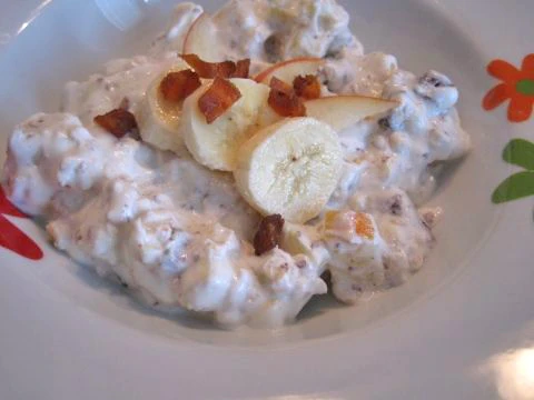 Naturjoghurt mit Obst