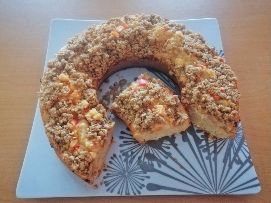 Saftiger Apfelkuchen aus dem Camping-Backofen