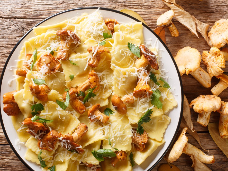 Ravioli mit gebratenen Eierschwammerl