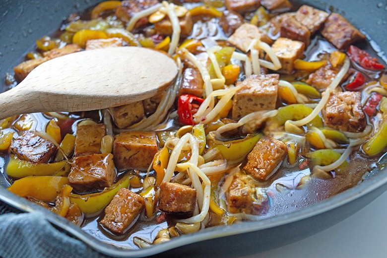 Scharfer Wok-Tofu